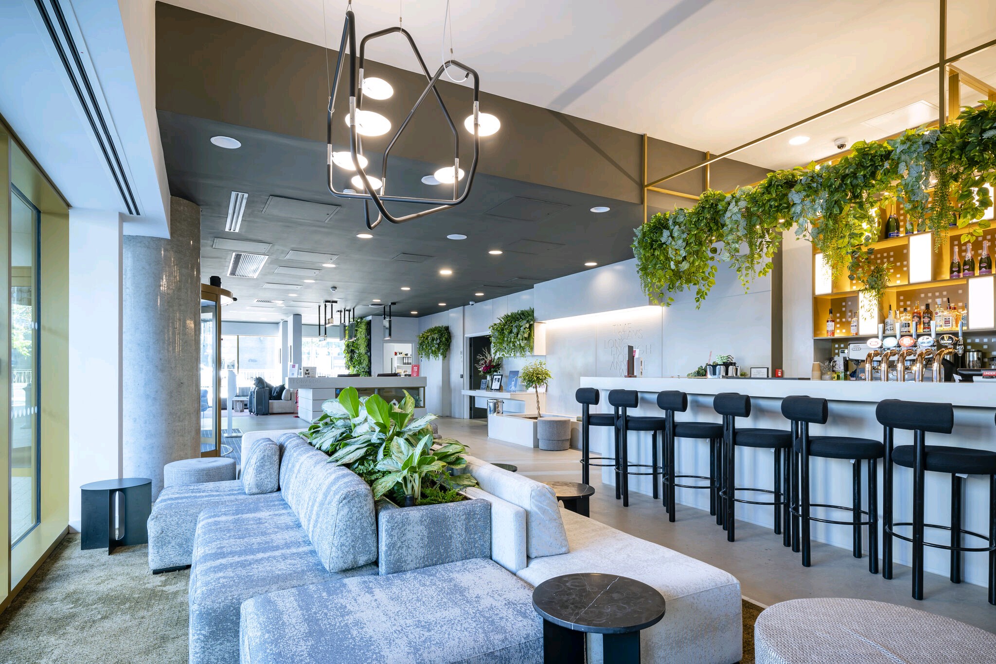 Leonardo Hotel Interior